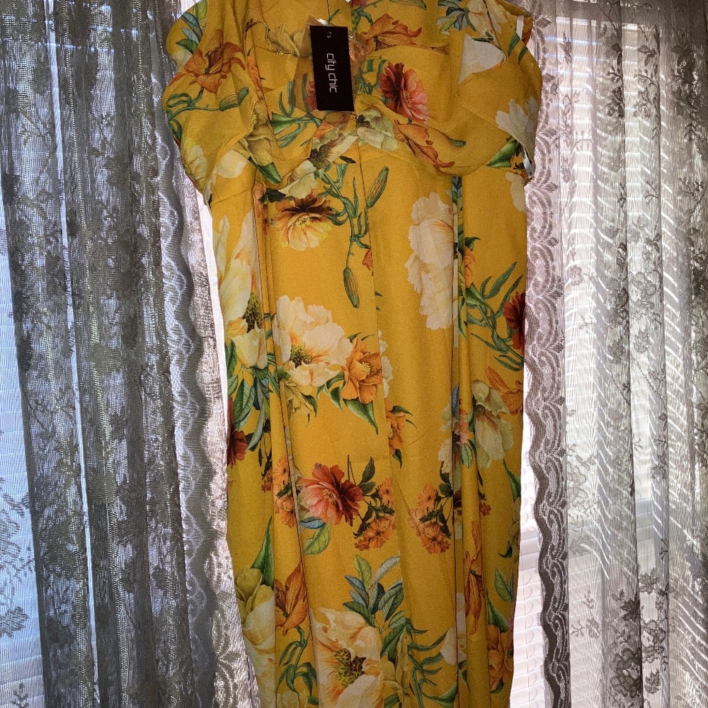 City chic brand new with tags golden flutter dress size 18